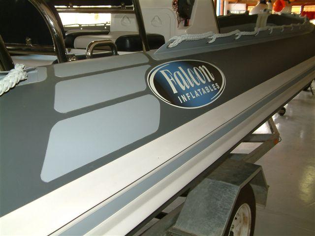 Pneu gris fonc Dco gris  Liston gris clair